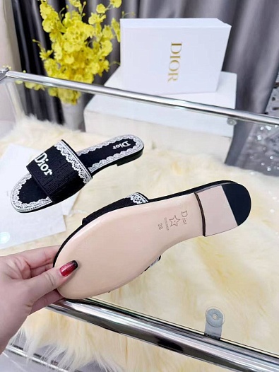 Женские шлёпанцы Dior Dway   