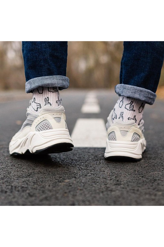 Кроссовки Adidas Yeezy Boost 700 V2 "Static"