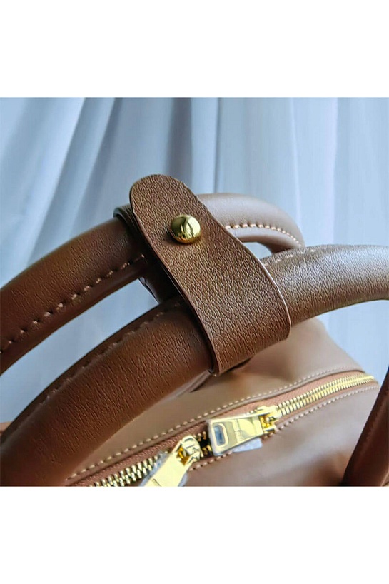 Сумка MIU MIU Logo-Embossed 35x24 см - Brown