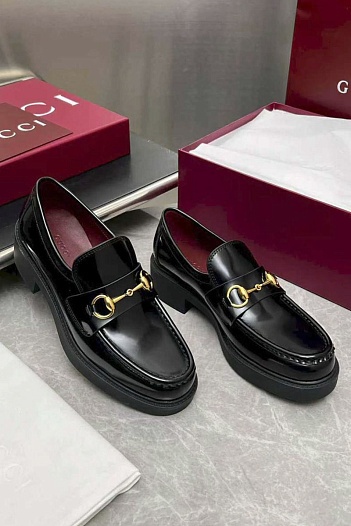 Женские кожаные лоферы Gucci Horsebit premium   