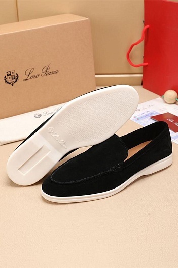 Мужские замшевые лоферы Loro Piana Summer Walk   