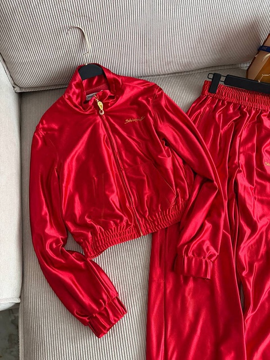 Красный женский костюм Schiaparelli premium