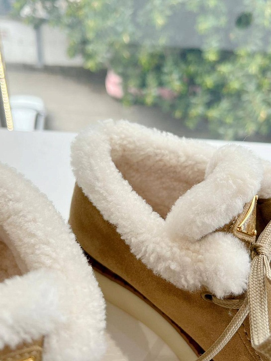 Женские замшевые ботинки с мехом Prada Premium - Chestnut