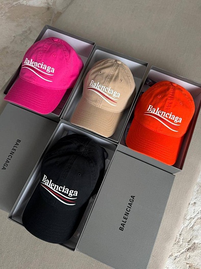 Бейсболка Balenciaga розового цвета   