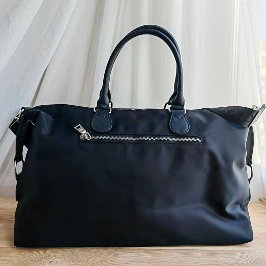 Дорожная сумка Prada чёрного цвета 45x26 см   
