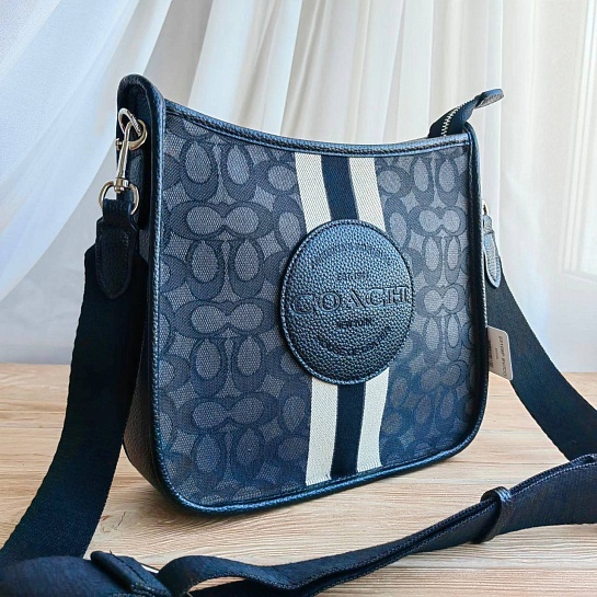 Женская сумка Coach Dempsey File Bagwith Stripe And Coach Patch 25x25 см (3 расцветки)