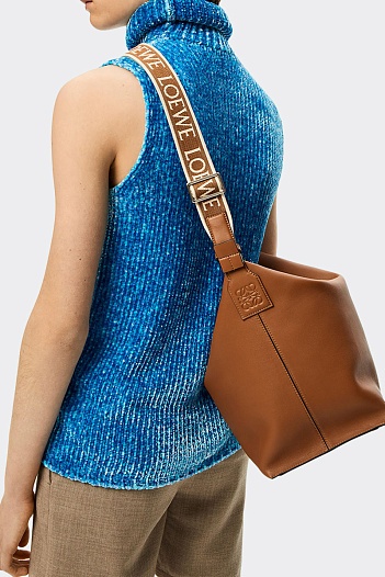 Кожаная сумка Loewe Cubi Crossbody 43x30 см (2 расцветки)   