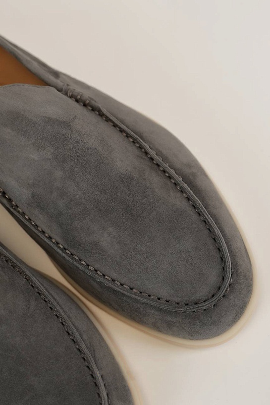 Мужские замшевые лоферы Loro Piana Summer Walk
