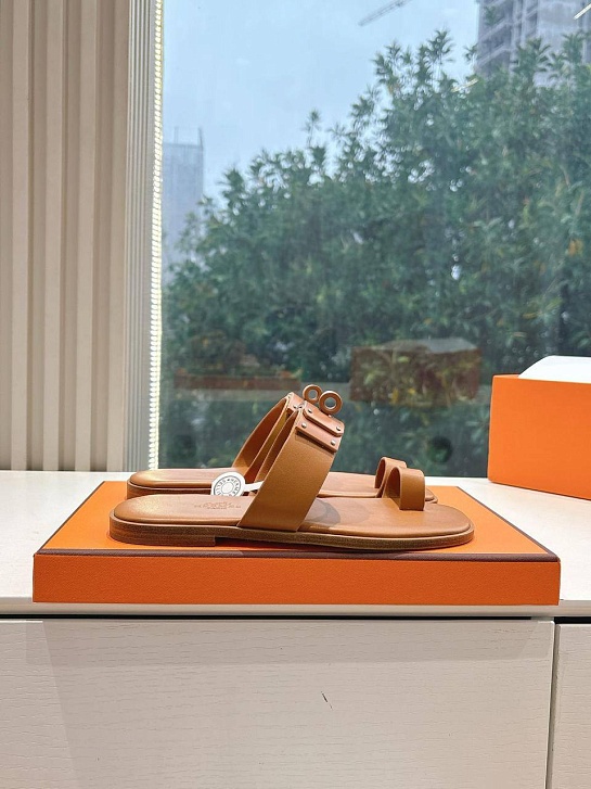Женские кожаные шлёпанцы Hermes July Kelly premium