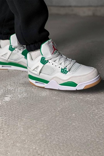 Кроссовки Nike Air Jordan 4 SB "Pine Green"   