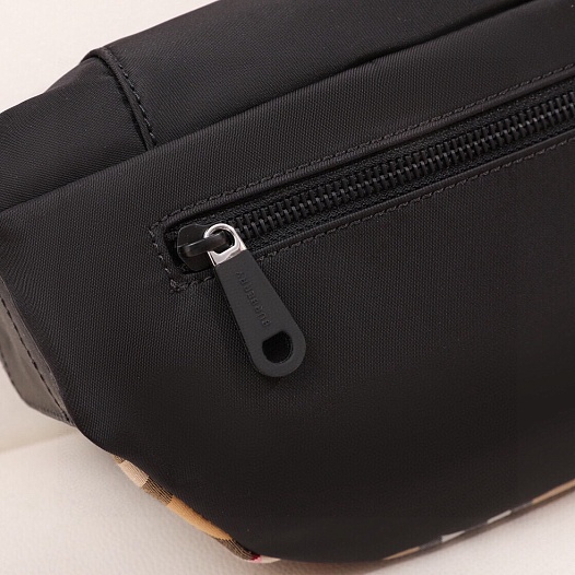 Бежевая сумка на пояс Burberry Sonny Premium 31x7.5x16 см   