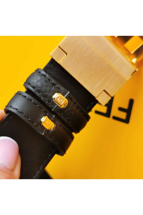 Кожаный ремень Fendi чёрного цвета (длина 90 / 95 см)