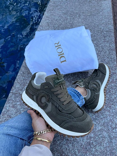 Женские кроссовки Dior C'EST   