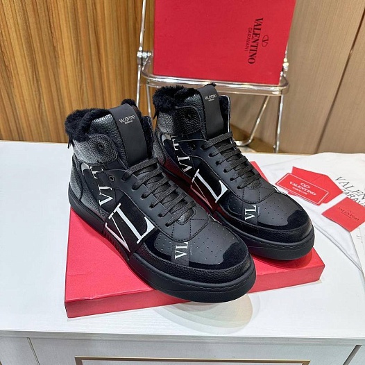 Кроссовки с мехом Valentino VL7N high-top    