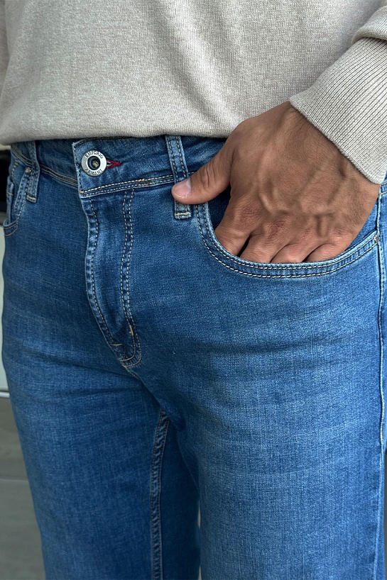 Мужские синие джинсы Emporio Armani regular fit