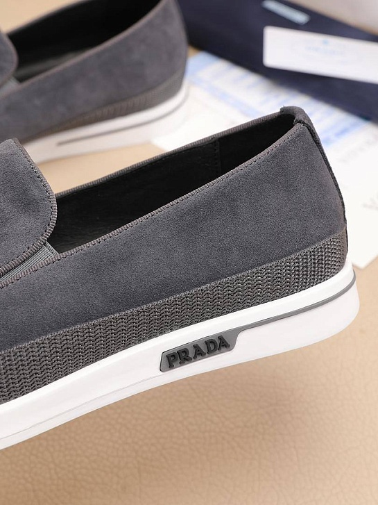 Мужские замшевые слипоны Prada Saint Tropez - Grey