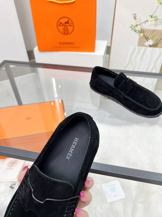 Женские замшевые лоферы Hermes
