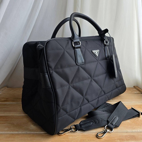Дорожная сумка Prada Re-Nylon 45x24 см