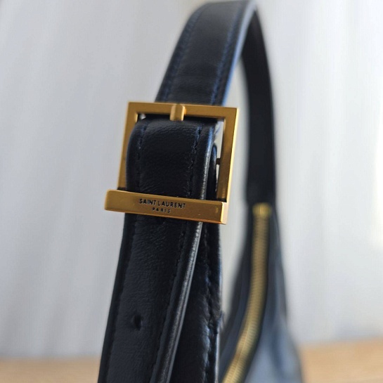 Кожаная сумка Yves Saint Laurent Calypso Mini 25x14 см