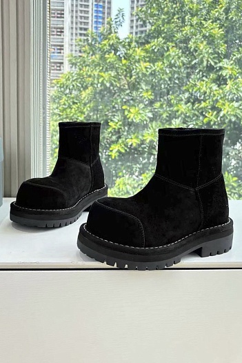 Женские замшевые ботинки с мехом Balenciaga Alaska Fur High Boot Premium - Black