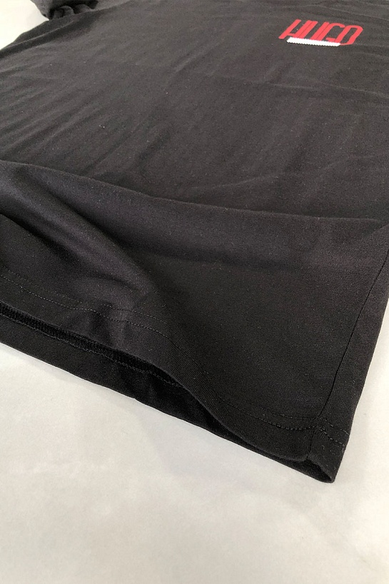 Мужская чёрная футболка Hugo Boss