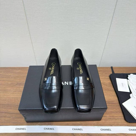 Женские кожаные лоферы Chanel premium