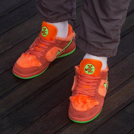 Кроссовки Grateful Dead x Nike SB Dunk Low "Orange Bear"   