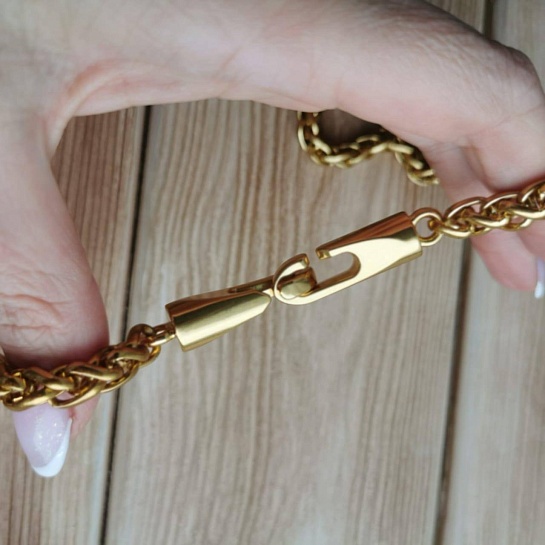 Женская сумка Valentino Roman Stud 25x14 см - Pink