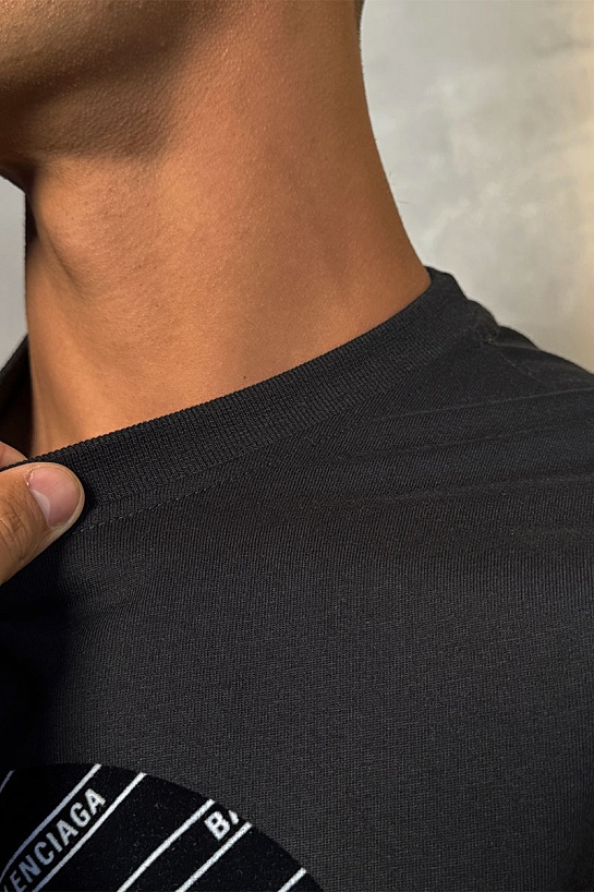 Чёрная оверсайз футболка Gucci x Balenciaga Collaboration