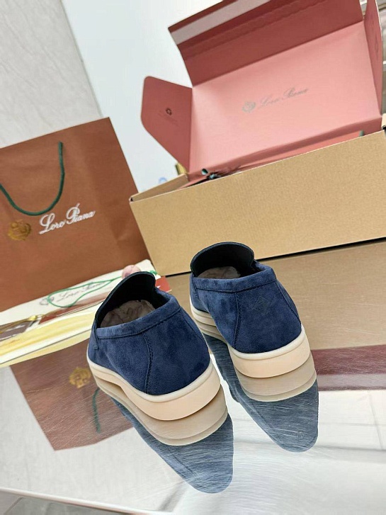 Женские замшевые лоферы Loro Piana Summer Charms Walk premium