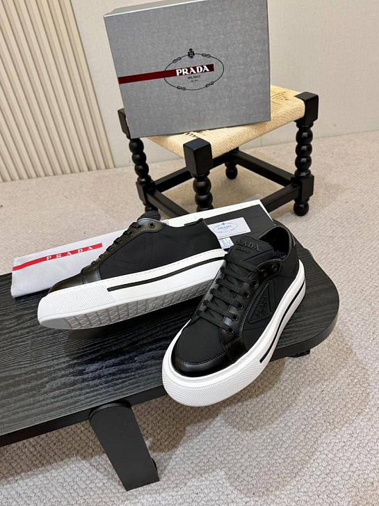 Мужские кроссовки Prada Macro