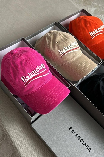 Бейсболка Balenciaga розового цвета   