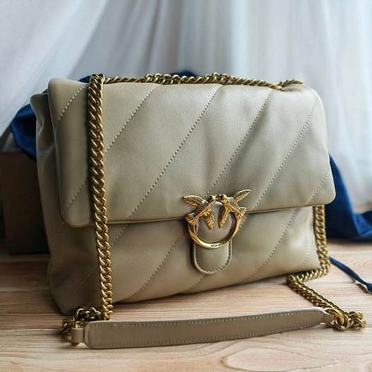 Женская кожаная сумка Love 28x18 - Beige   