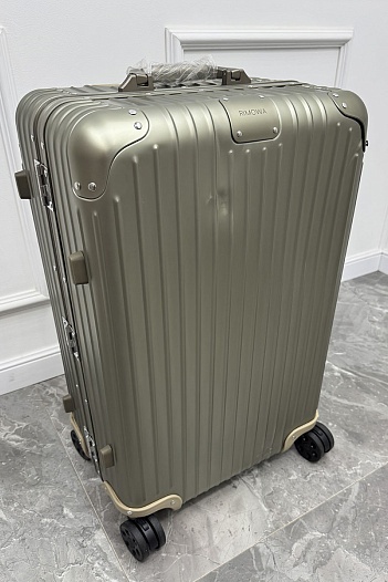 Чемодан Rimowa Aluminum M Premium 66x43x27 см   