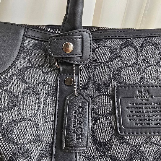 Кожаная дорожная сумка Coach monogram 45x22 см
