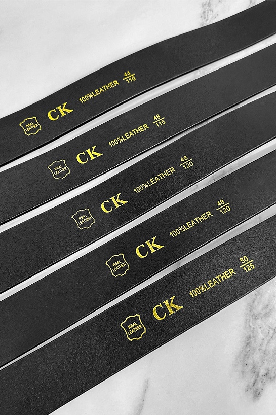 Мужской кожаный ремень Calvin Klein чёрного цвета