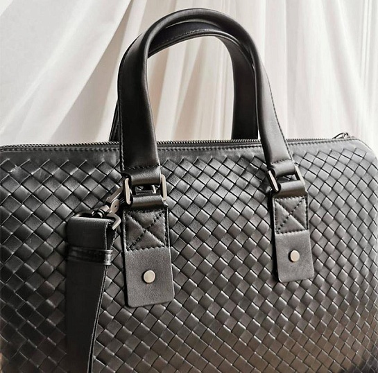 Кожаная сумка Bottega Veneta Intrecciato 39x26 см