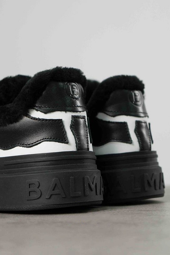 Кожаные кроссовки с мехом Balmain low-top - Black / White