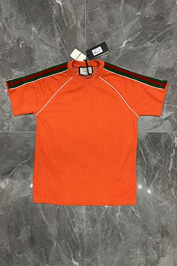 Оранжевая оверсайз футболка Gucci logo all-over embossed   