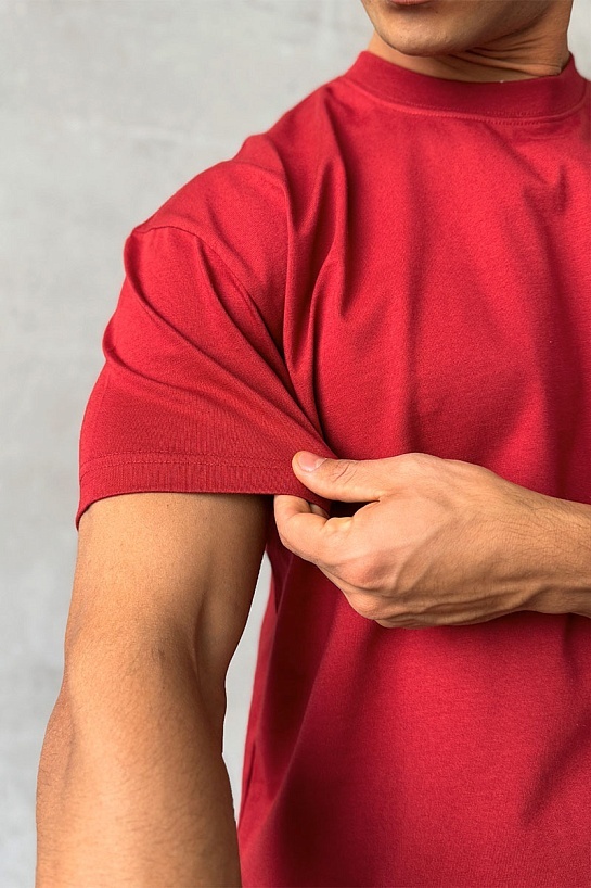 Мужская бордовая футболка Gucci logo-embroidered