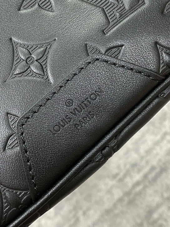 Поясная сумка Louis Vuitton Discovery PM Premium 47x20x9 см