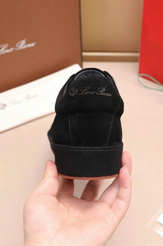 Мужские замшевые кроссовки Loro Piana