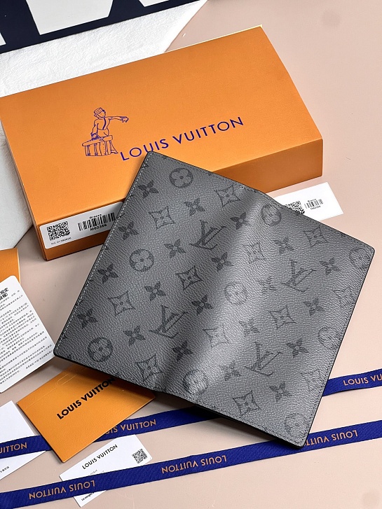 Кожаный бумажник Louis Vuitton Brazza Premium 19x9.5x2.5 см