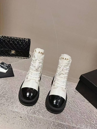 Женские кожаные ботинки с мехом Chanel Premium   