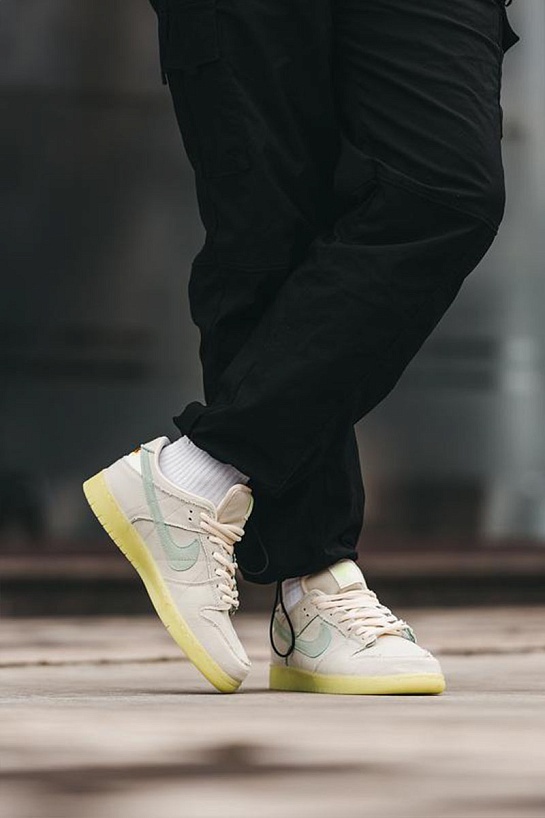 Кроссовки Nike SB Dunk Low "Mummy"