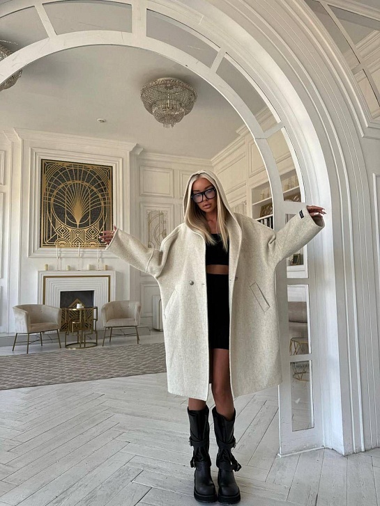 Женское пальто с капюшоном Chrome Hearts premium - Beige