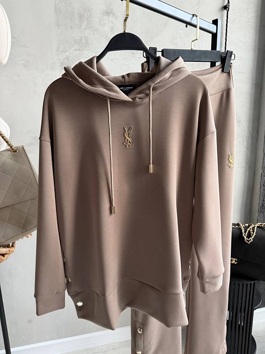 Женский бежевый костюм Yves Saint Laurent premium