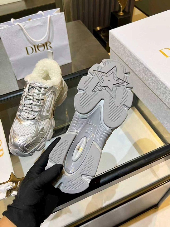 Женские кожаные кроссовки с мехом Dior Chrono Premium