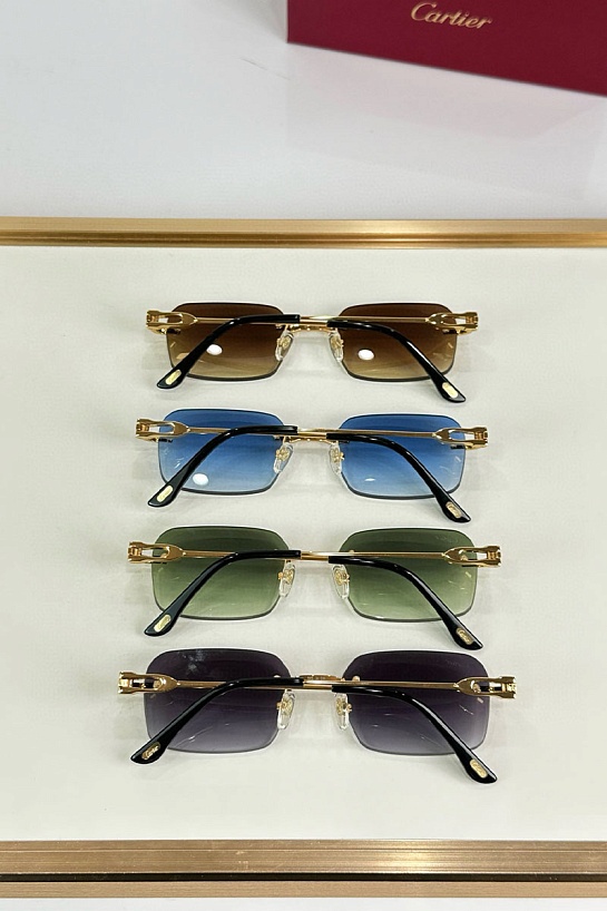 Солнцезащитные очки Cartier