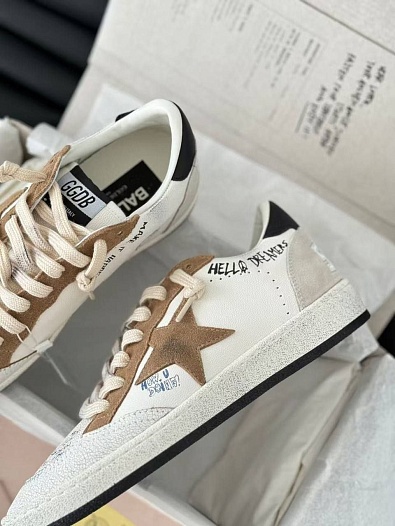 Женские кожаные кроссовки Golden Goose Ball Star Premium - Beige / White   